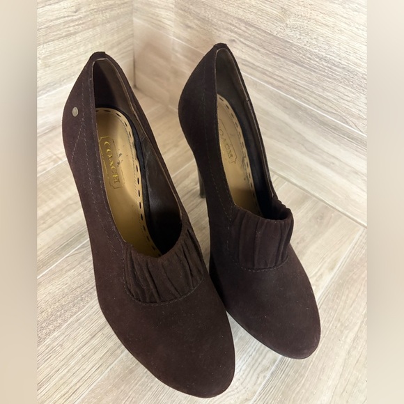 Coach Andra Oxford Pumps Size 5.5 Brown Suede - Picture 8 of 10